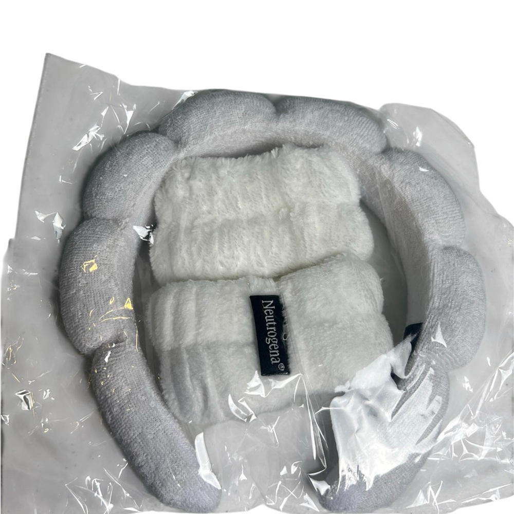 Neutrogena White Plush Twisted Spa Headband Set & Wristbands Set NWT